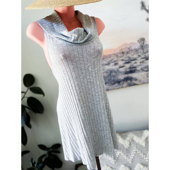 Chasing the clouds slouchy soft drapey cowl ribbed tunic sleeveless sweater Sm - Picture 4 of 5